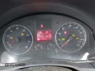 2009 Volkswagen Jetta SE с VIN 3VWRZ71KX9M128808, выставлен на аукционе IAAI как лот 42378792 с пробегом 215 537 миль миль и . История ставок и продаж доступна на DreamBid. Изображение 7.