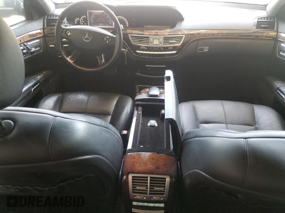 2007 Mercedes-Benz S 550 with VIN WDDNG71XX7A084165, listed as a Copart auction lot 62303985 with 79,366 mi miles and Clean title. Bid and sale history available at DreamBid. Image 8.