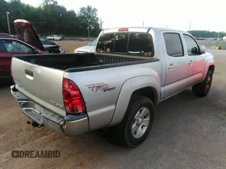 2005 Toyota Tacoma PreRunner with VIN 5TEJU62N95Z006939, listed as a IAAI auction lot 42669103 with 238,169 mi miles and . Bid and sale history available at DreamBid. Image 4.