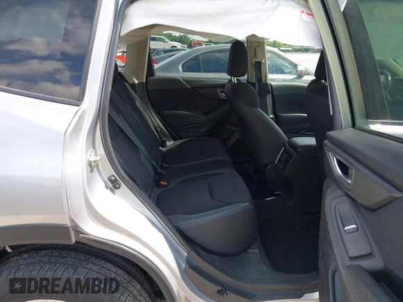 2019 Subaru Forester Premium with VIN JF2SKAGC3KH443287, listed as a IAAI auction lot 42497593 with 120,890 mi miles and . Bid and sale history available at DreamBid. Image 8.