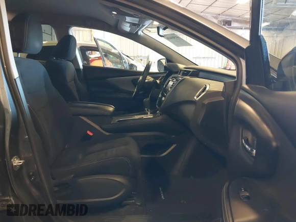 2022 Nissan Murano S z VIN 5N1AZ2AS0NC115947, wystawiony jako IAAI lot #41589658 z przebiegiem 33 362 mil mil oraz . Historia ofert i sprzedaży dostępna na DreamBid. Obrazek 5.