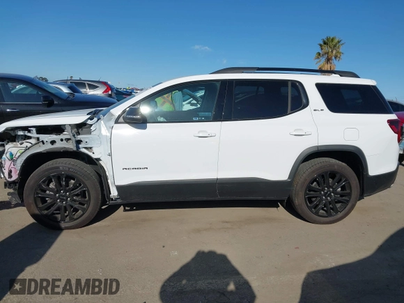2023 GMC Acadia SLE z VIN 1GKKNKL44PZ195048, wystawiony jako IAAI lot #41916926 z przebiegiem 16 329 mil mil oraz . Historia ofert i sprzedaży dostępna na DreamBid. Obrazek 15.
