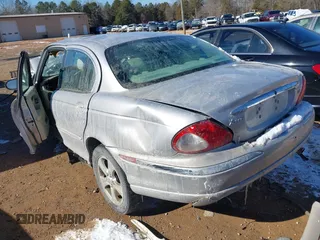 2002 Jaguar X-Type with VIN SAJEA51C92WC41844, listed as a IAAI auction lot 41396079 with Not Provided miles. Bid and sale history available at carsss.com. Image 3.