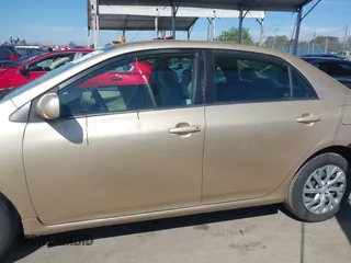 2013 Toyota Corolla L with VIN 5YFBU4EE2DP212354, listed as a IAAI auction lot 42023008 with 193,833 mi miles and . Bid and sale history available at DreamBid. Image 15.