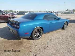 2022 Dodge Challenger GT z VIN 2C3CDZJG5NH118134, wystawiony jako IAAI lot #41732706 z przebiegiem 44 208 mil mil oraz . Historia ofert i sprzedaży dostępna na DreamBid. Obrazek 4.