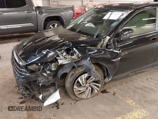 2020 Volkswagen Jetta SEL с VIN 3VWEB7BU6LM017747, выставлен на аукционе IAAI как лот 41976197 с пробегом 86 477 миль миль и . История ставок и продаж доступна на DreamBid. Изображение 6.