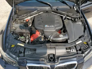 2008 BMW 3 Series M3 with VIN WBSVA93528E041123, listed as a Copart auction lot 70813694 with 127,460 mi miles and Salvage title. Bid and sale history available at DreamBid. Image 12.