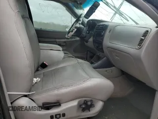 1999 Ford Explorer XLT с VIN 1FMZU32P2XZB19094, выставлен на аукционе Copart как лот 43022475 с пробегом 223 090 миль миль и Списание • Salvage title. История ставок и продаж доступна на DreamBid. Изображение 7.