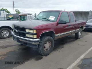 1997 Chevrolet Silverado 1500 with VIN 2GCEK19R2V1207315, listed as a IAAI auction lot 42058123 with 177,203 mi miles and . Bid and sale history available at DreamBid. Image 19.