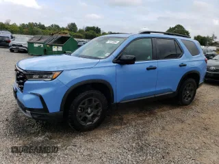 2023 Honda Pilot TrailSport with VIN 5FNYG1H66PB040740, listed as a Copart auction lot 71272394 with 13,024 mi miles and Salvage Title. Bid and sale history available at carsss.com. Image 1.