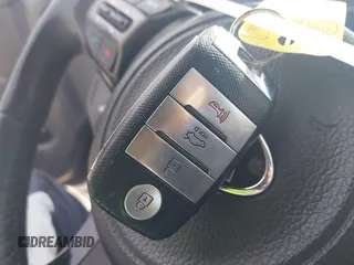 2016 Kia Optima EX z VIN KNAGN4ADXG5098506, wystawiony jako IAAI lot #42213999 z przebiegiem 126 220 mil mil oraz . Historia ofert i sprzedaży dostępna na DreamBid. Obrazek 11.