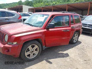 2008 Jeep Patriot Sport with VIN 1J8FT28W28D593587, listed as a IAAI auction lot 42563483 with 340,431 mi miles and . Bid and sale history available at DreamBid. Image 6.