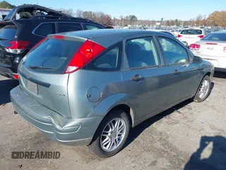 2006 Ford Focus S z VIN 1FAFP37N16W164037, wystawiony jako IAAI lot #41035779 z przebiegiem 251 770 mil mil oraz . Historia ofert i sprzedaży dostępna na DreamBid. Obrazek 4.