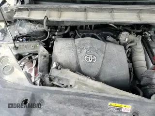 2022 Toyota Highlander Limited with VIN 5TDDZRBH8NS181450, listed as a Copart auction lot 62321125 with 101,052 mi miles and Salvage title. Bid and sale history available at DreamBid. Image 16.