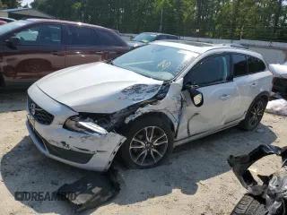 2016 Volvo V60 T5 z VIN YV4612HK1G1003225, wystawiony jako Copart lot #43526835 z przebiegiem Nie podano mil oraz Nie do naprawy • Non repairable. Historia ofert i sprzedaży dostępna na DreamBid. Obrazek 1.
