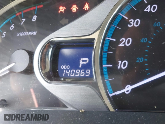 2012 Toyota Sienna XLE AAS with VIN 5TDYK3DC7CS185555, listed as a IAAI auction lot 42013098 with 140,969 mi miles. Bid and sale history available at carsss.com. Image 16.