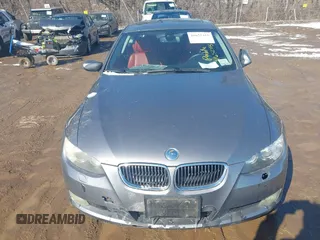 2007 BMW 3 Series 328xi with VIN WBAWC33527PC86770, listed as a IAAI auction lot 41652415 with 150,294 mi miles and . Bid and sale history available at DreamBid. Image 6.