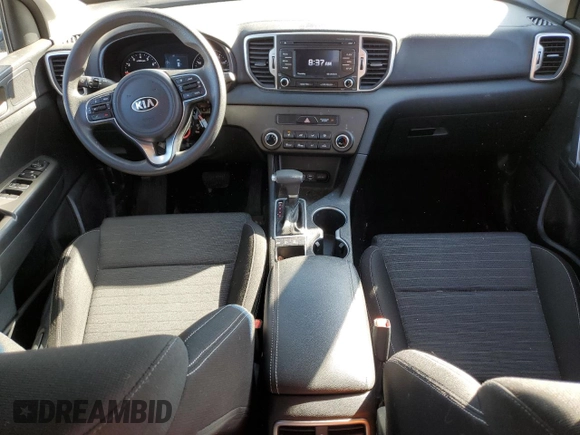 2018 Kia Sportage LX z VIN KNDPMCAC8J7330264, wystawiony jako Copart lot #61582275 z przebiegiem 93 201 mil mil oraz Czysty tytuł • Clean title. Historia ofert i sprzedaży dostępna na DreamBid. Obrazek 8.