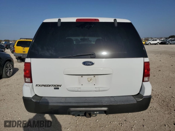 2004 Ford Expedition Special Service with VIN 1FMPU15L84LB05333, listed as a Copart auction lot 48160455 with 214,553 mi miles and Clean Title. Bid and sale history available at carsss.com. Image 6.