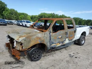 2002 Ford F-350 XL z VIN 1FTSW31F92EC70507, wystawiony jako Copart lot #58019845 z przebiegiem Nie podano mil oraz Szkoda całkowita • Salvage title. Historia ofert i sprzedaży dostępna na DreamBid. Obrazek 1.