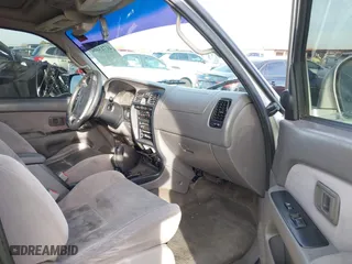 2001 Toyota 4Runner SR5 with VIN JT3HN86R619053456, listed as a IAAI auction lot 41713004 with 335,140 mi miles. Bid and sale history available at carsss.com. Image 5.