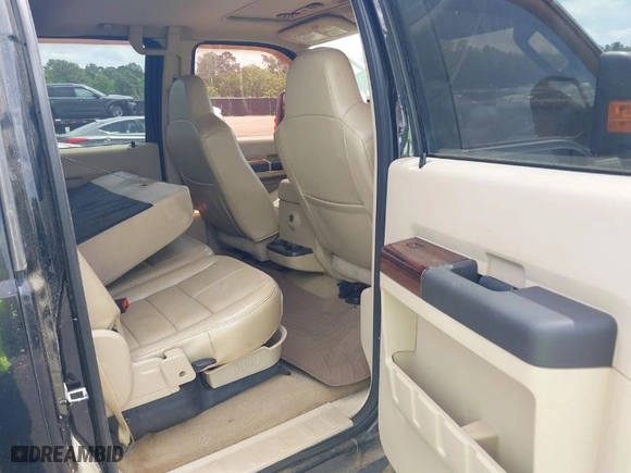 2009 Ford Super Duty F-250 SRW XL with VIN 1FTSW21R69EA67279, listed as a IAAI auction lot 42090961 with 249,741 mi miles. Bid and sale history available at carsss.com. Image 8.