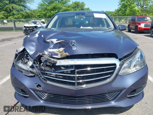 2016 Mercedes-Benz E 350 Luxury z VIN WDDHF8JB4GB232945, wystawiony jako IAAI lot #42396845 z przebiegiem 78 534 mil mil oraz . Historia ofert i sprzedaży dostępna na DreamBid. Obrazek 6.