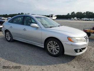 2011 Hyundai Azera GLS with VIN KMHFC4DDXBA552197, listed as a Copart auction lot 72680484 with 105,120 mi miles and Salvage Title. Bid and sale history available at carsss.com. Image 4.