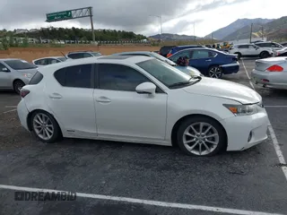 2013 Lexus CT 200h with VIN JTHKD5BH3D2139948, listed as a IAAI auction lot 41686498 with 149,151 mi miles and . Bid and sale history available at DreamBid. Image 13.