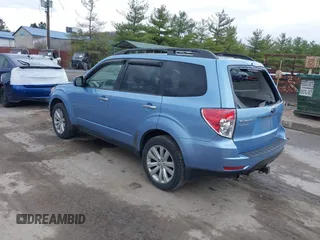 2011 Subaru Forester X Premium с VIN JF2SHADC8BH712774, выставлен на аукционе IAAI как лот 41888439 с пробегом 132 466 миль миль и . История ставок и продаж доступна на DreamBid. Изображение 3.