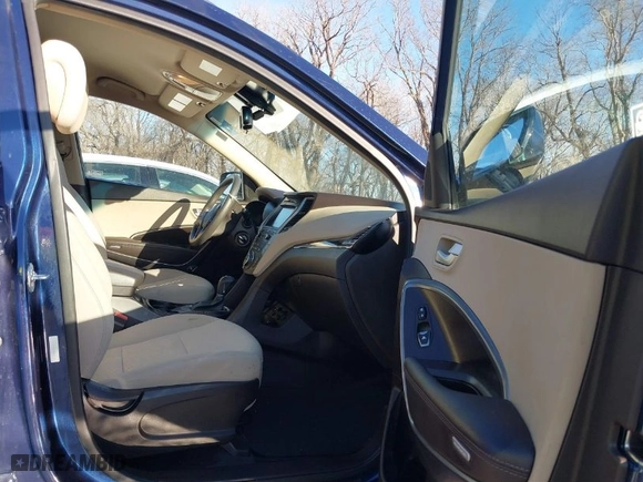 2017 Hyundai Santa Fe Sport 2.4L with VIN 5XYZUDLB7HG494783, listed as a IAAI auction lot 41610484 with 70,689 mi miles. Bid and sale history available at carsss.com. Image 5.