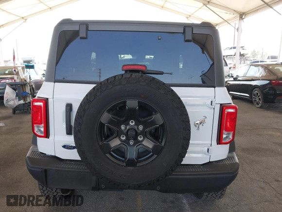2024 Ford Bronco с VIN 1FMDE1AP4RLB42881, выставлен на аукционе IAAI как лот 42259960 с пробегом 3 797 миль миль и . История ставок и продаж доступна на DreamBid. Изображение 17.