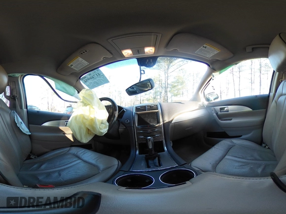 2013 Lincoln MKX with VIN 2LMDJ6JK8DBL60753, listed as a IAAI auction lot 41760954 with 121,714 mi miles. Bid and sale history available at carsss.com. Image 18.