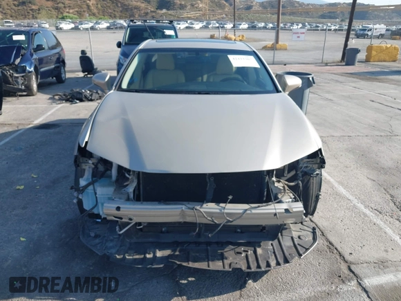 2015 Lexus ES 330 with VIN JTHBK1GGXF2172642, listed as a IAAI auction lot 42433367 with 77,749 mi miles and . Bid and sale history available at DreamBid. Image 13.