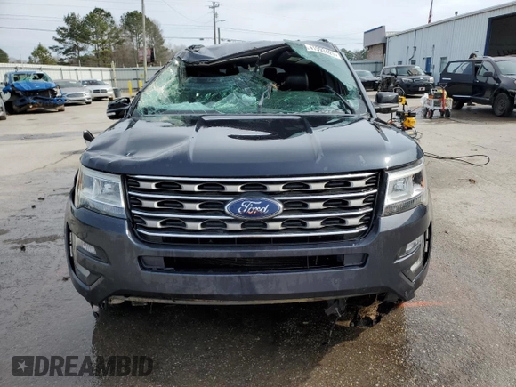 2017 Ford Explorer XLT with VIN 1FM5K7D86HGD97821, listed as a Copart auction lot 41993425 with 113,240 mi miles and Non Repairable. Bid and sale history available at DreamBid. Image 5.