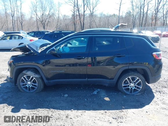 2020 Jeep Compass Latitude with VIN 3C4NJDBB5LT222386, listed as a IAAI auction lot 41851936 with 91,246 mi miles. Bid and sale history available at carsss.com. Image 14.