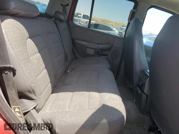 2002 Ford Explorer XLS z VIN 1FMZU62E72ZA30291, wystawiony jako Copart lot #62201135 z przebiegiem Nie podano mil oraz Szkoda całkowita • Salvage title. Historia ofert i sprzedaży dostępna na DreamBid. Obrazek 11.