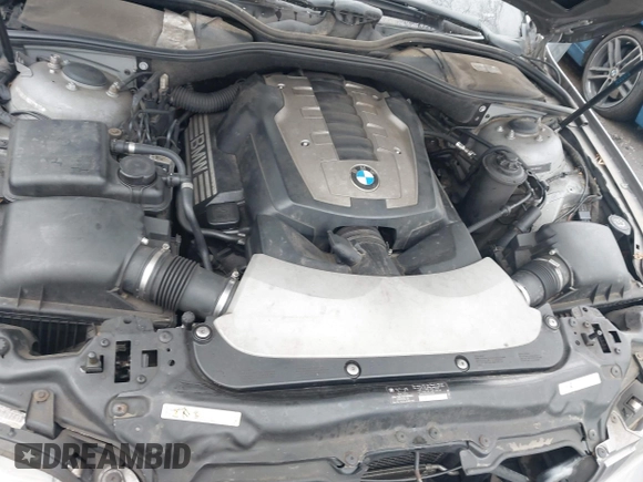 2008 BMW 7 Series 750Li with VIN WBAHN83518DT77870, listed as a IAAI auction lot 41963717 with 86,108 mi miles and . Bid and sale history available at carsss.com. Image 10.