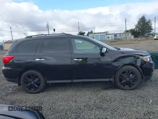 2018 Nissan Pathfinder SL with VIN 5N1DR2MM2JC642120, listed as a IAAI auction lot 41806544 with 68,279 mi miles. Bid and sale history available at carsss.com. Image 13.