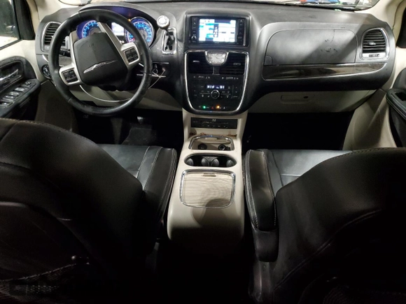2016 Chrysler Town & Country Touring L Anniversary Edition with VIN 2C4RC1CG3GR285452, listed as a Copart auction lot 50752204 with 139,435 mi miles and Salvage Title. Bid and sale history available at DreamBid. Image 8.