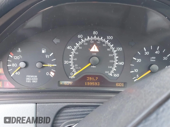 1998 Mercedes-Benz E-Class with VIN WDBJF65F0WA476690, listed as a IAAI auction lot 40646024 with 199,593 mi miles. Bid and sale history available at carsss.com. Image 7.