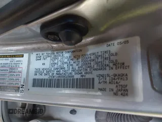 2005 Toyota 4Runner SR5 with VIN JTEBT14R858025666, listed as a IAAI auction lot 42022937 with 302,497 mi miles and . Bid and sale history available at DreamBid. Image 9.