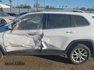 2018 Jeep Cherokee Latitude Plus with VIN 1C4PJLLB1JD590634, listed as a IAAI auction lot 41801859 with 89,457 mi miles. Bid and sale history available at carsss.com. Image 14.