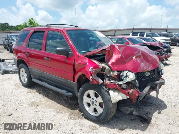 2005 Ford Escape XLT с VIN 1FMYU93175DA16398, выставлен на аукционе IAAI как лот 42544348 с пробегом 114 065 миль миль и . История ставок и продаж доступна на DreamBid. Изображение 1.