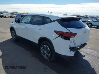 2023 Chevrolet Blazer LT z VIN 3GNKBCR4XPS116844, wystawiony jako IAAI lot #41622843 z przebiegiem 34 094 mil mil oraz . Historia ofert i sprzedaży dostępna na DreamBid. Obrazek 3.