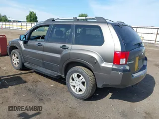2005 Mitsubishi Endeavor LS with VIN 4A4MN21S75E007593, listed as a IAAI auction lot 42489979 with 198,294 mi miles and . Bid and sale history available at DreamBid. Image 3.