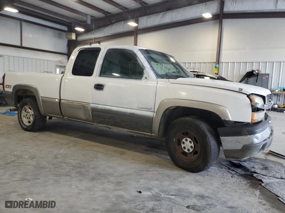 2003 Chevrolet Silverado 1500 LS with VIN 1GCEK19T23Z153496, listed as a Copart auction lot 64432614 with 179,119 mi miles and Salvage Title. Bid and sale history available at carsss.com. Image 4.