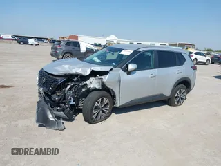 2022 Nissan Rogue SV with VIN 5N1BT3BB1NC708873, listed as a IAAI auction lot 40524996 with 59,684 mi miles. Bid and sale history available at carsss.com. Image 18.