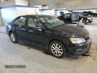 2011 Volkswagen Jetta SE with VIN 3VWDX7AJ4BM331741, listed as a Copart auction lot 87010944 with 244,547 mi miles and Clean title. Bid and sale history available at DreamBid. Image 4.
