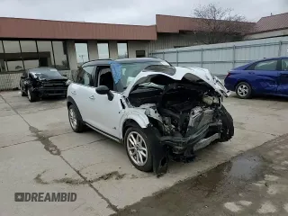 2015 MINI Countryman S with VIN WMWZC5C54FWP45274, listed as a Copart auction lot 47877695 with Not Provided miles and Salvage Title. Bid and sale history available at DreamBid. Image 12.